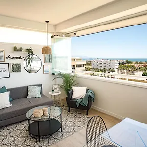 https://beautiful-apartment-with-2-terraces-pool-beach.1costadelsol.com